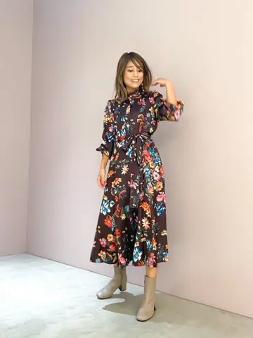 ORIGINATED IN GRACE CONTINENTAL yukimi yonee コーディネート画像