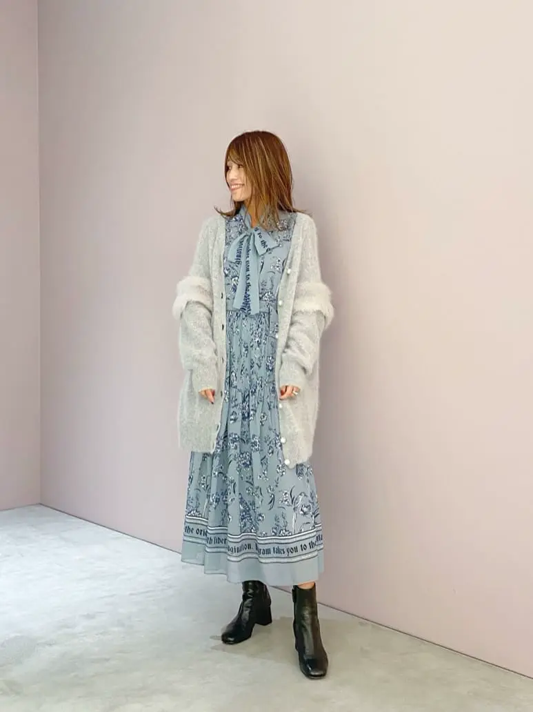 ORIGINATED IN GRACE CONTINENTAL yukimi yonee コーディネート画像