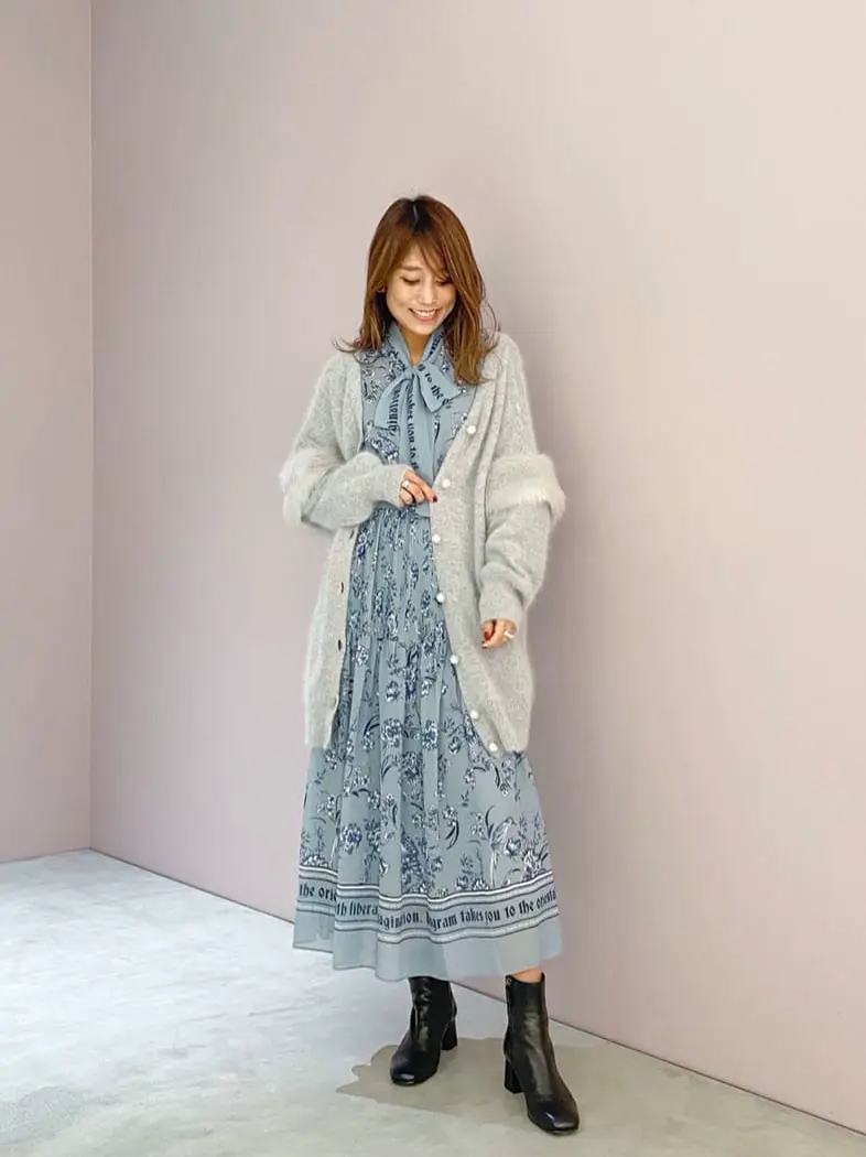 ORIGINATED IN GRACE CONTINENTAL yukimi yonee コーディネート画像