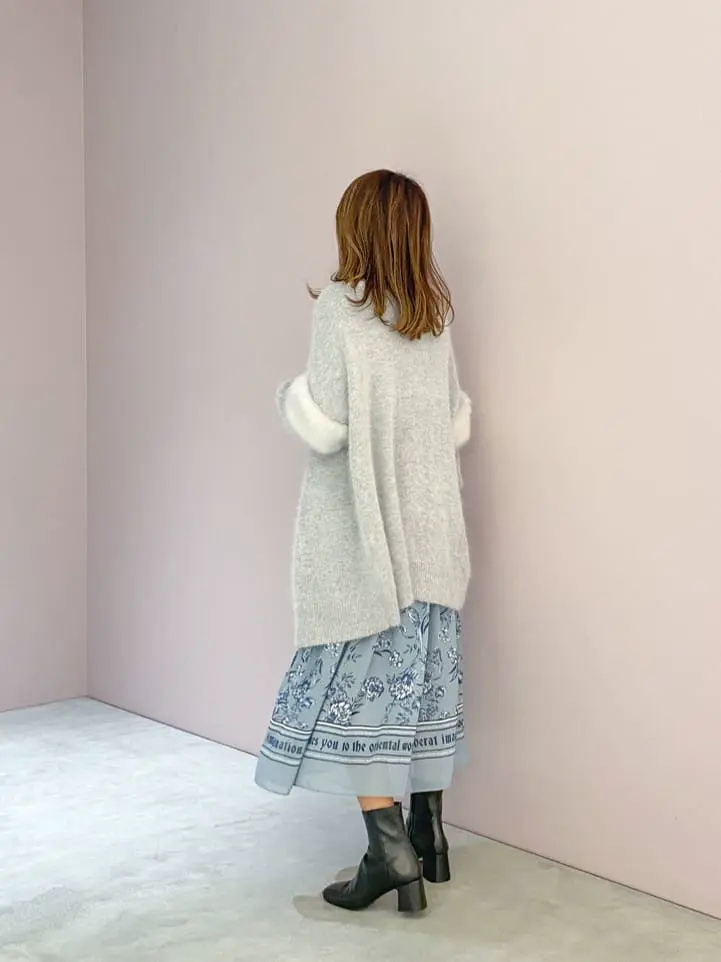 ORIGINATED IN GRACE CONTINENTAL yukimi yonee コーディネート画像