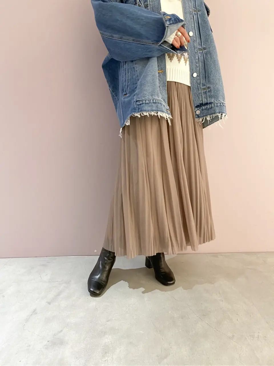 ORIGINATED IN GRACE CONTINENTAL yukimi yonee コーディネート画像