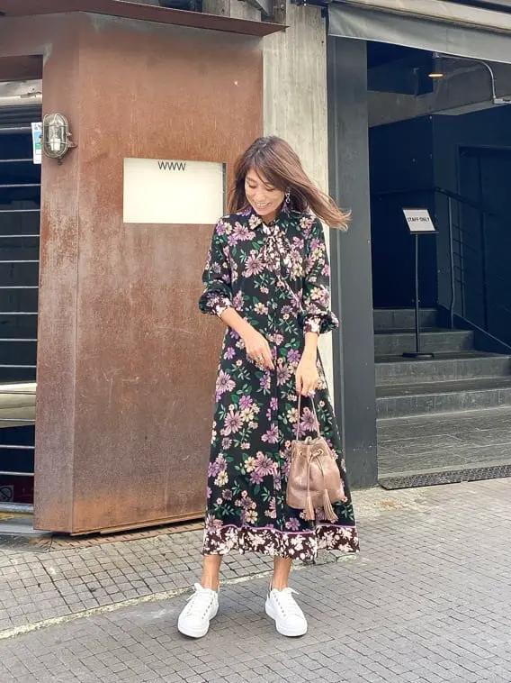 ORIGINATED IN GRACE CONTINENTAL yukimi yonee コーディネート画像