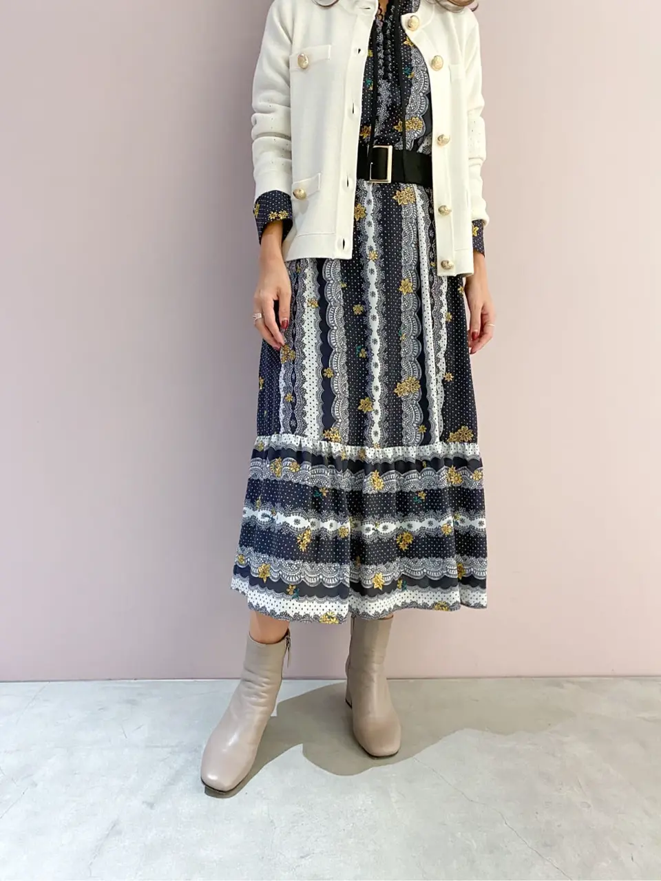 ORIGINATED IN GRACE CONTINENTAL yukimi yonee コーディネート画像