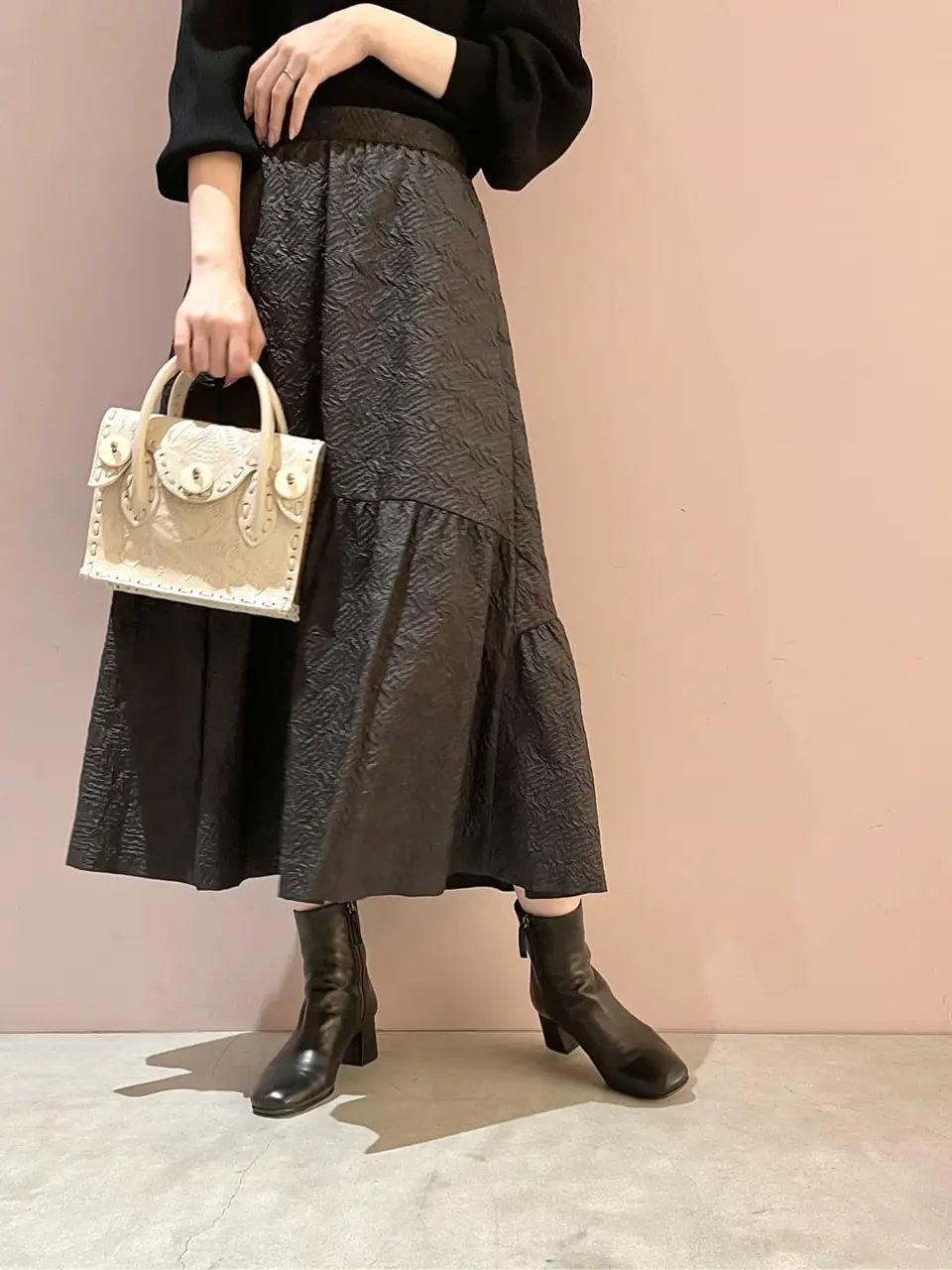 ORIGINATED IN GRACE CONTINENTAL Sengoku コーディネート画像