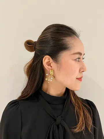 ORIGINATED IN GRACE CONTINENTAL 小笠原　春菜 コーディネート画像