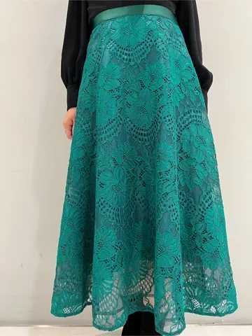 ORIGINATED IN GRACE CONTINENTAL 小笠原　春菜 コーディネート画像