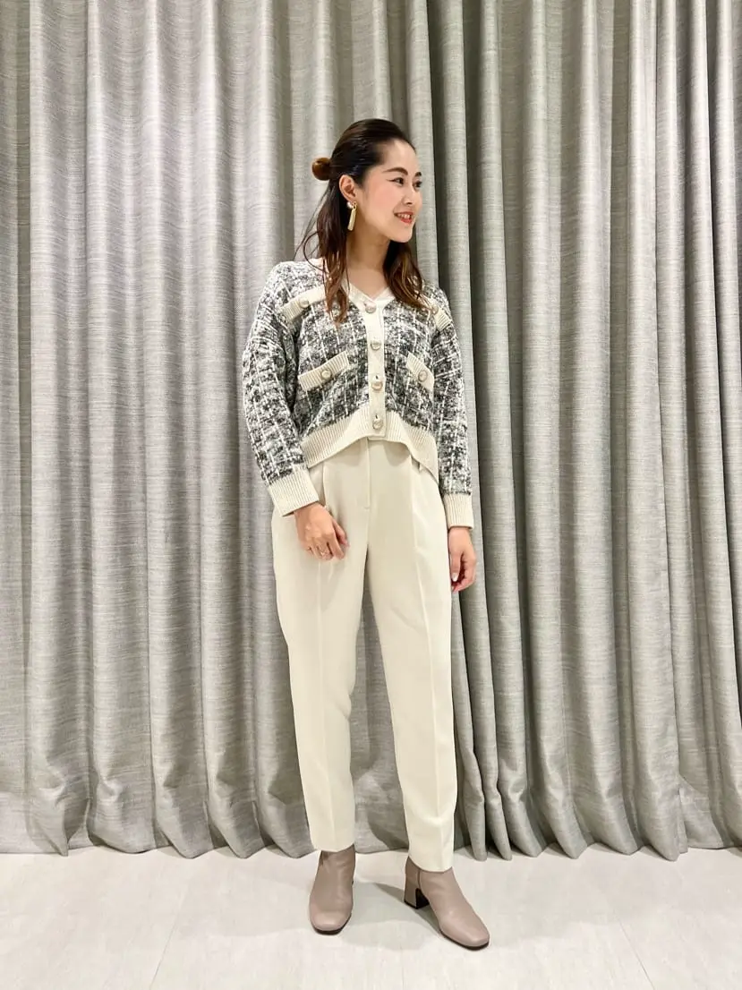 ORIGINATED IN GRACE CONTINENTAL 小笠原　春菜 コーディネート画像