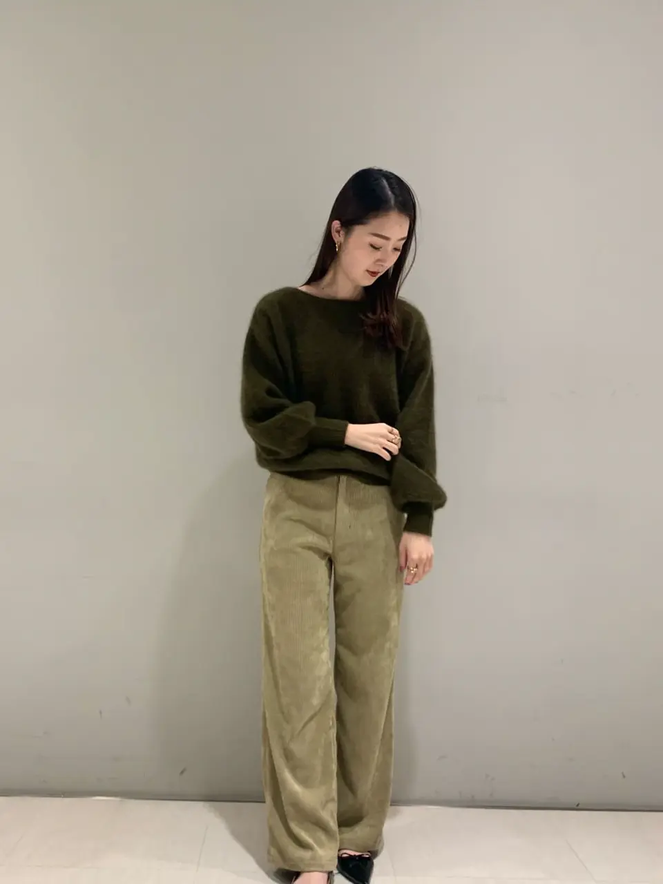 ORIGINATED IN GRACE CONTINENTAL saki コーディネート画像