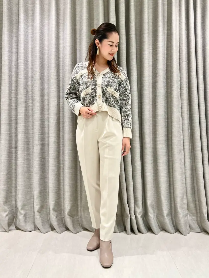 ORIGINATED IN GRACE CONTINENTAL 小笠原　春菜 コーディネート画像