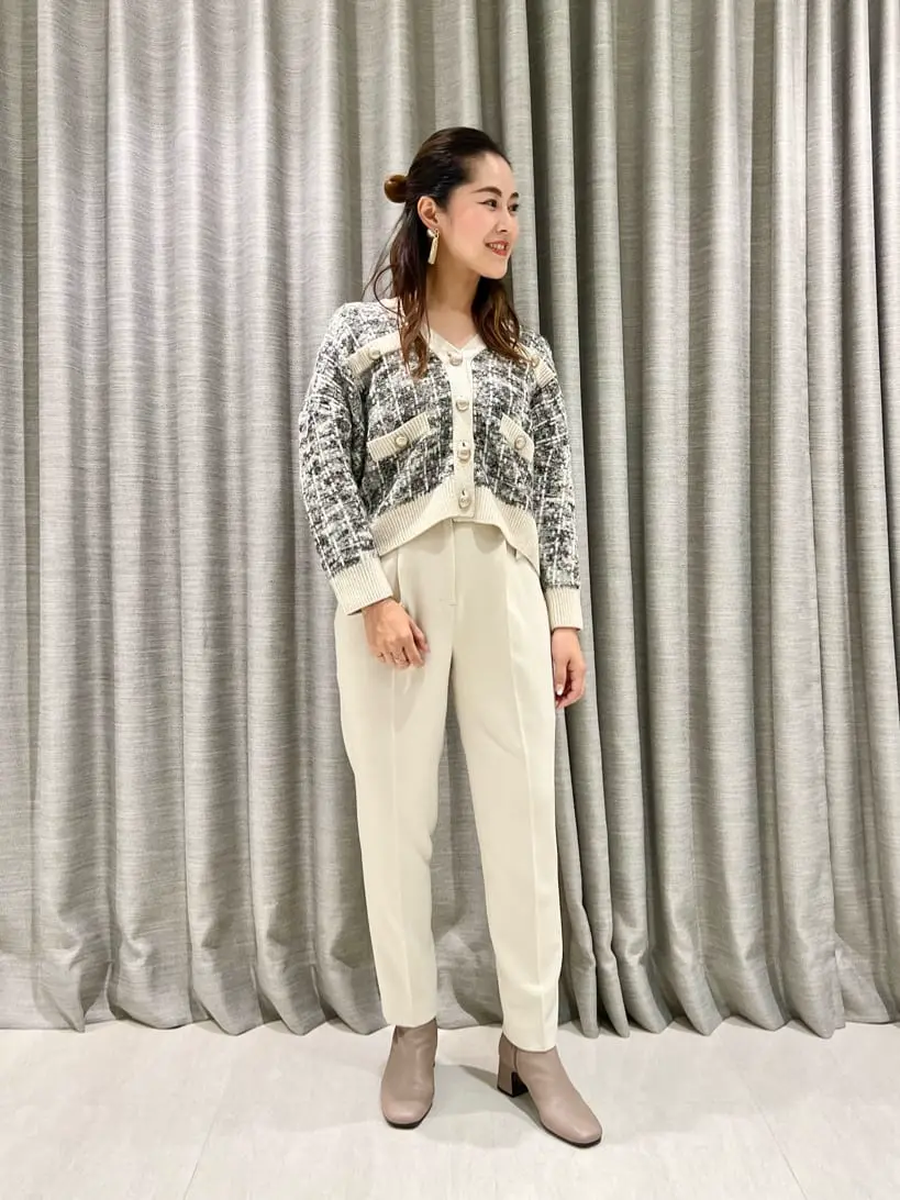 ORIGINATED IN GRACE CONTINENTAL 小笠原　春菜 コーディネート画像