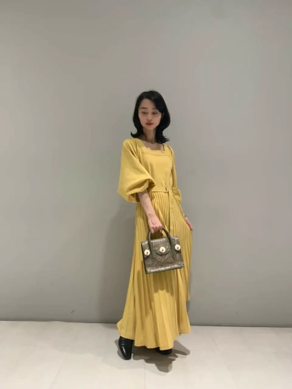 ORIGINATED IN GRACE CONTINENTAL yuri コーディネート画像