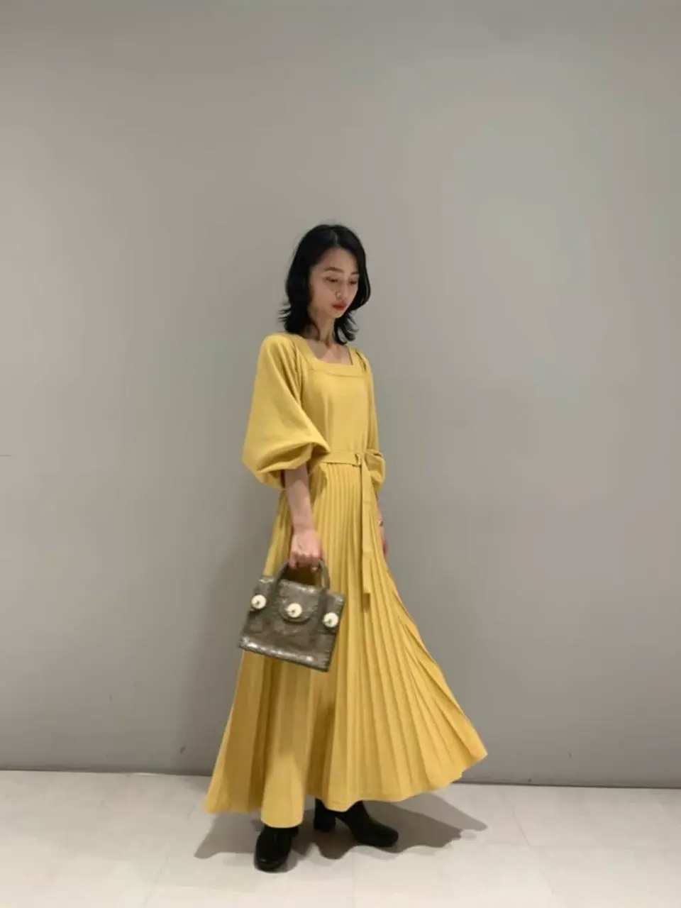 ORIGINATED IN GRACE CONTINENTAL yuri コーディネート画像