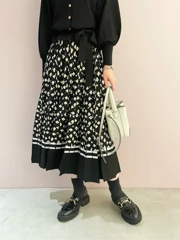 ORIGINATED IN GRACE CONTINENTAL Yuuki NOZAWA コーディネート画像