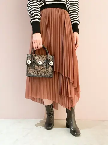 ORIGINATED IN GRACE CONTINENTAL Yuuki NOZAWA コーディネート画像