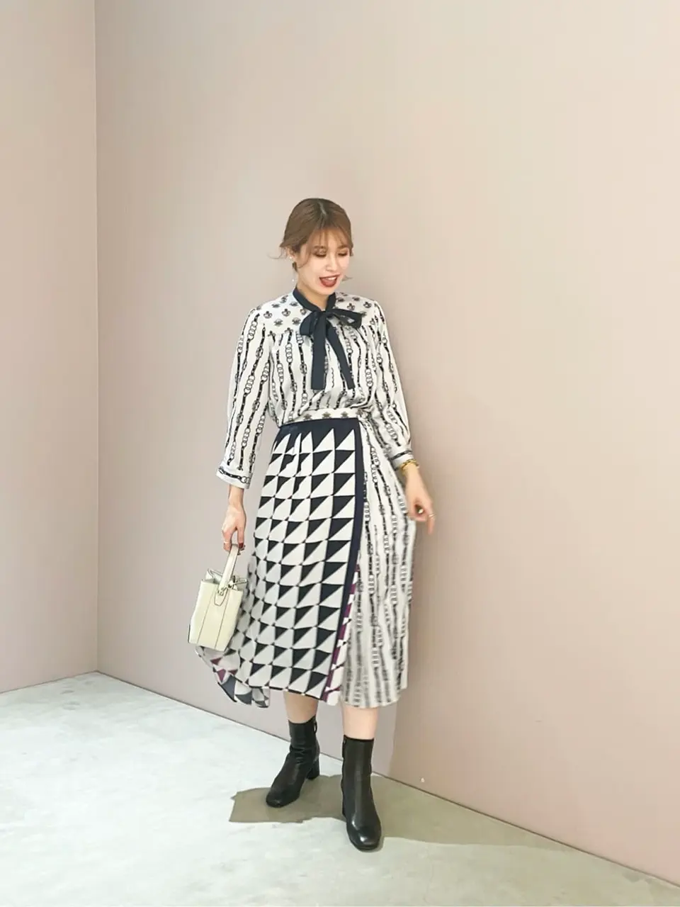 ORIGINATED IN GRACE CONTINENTAL Yuuki NOZAWA コーディネート画像