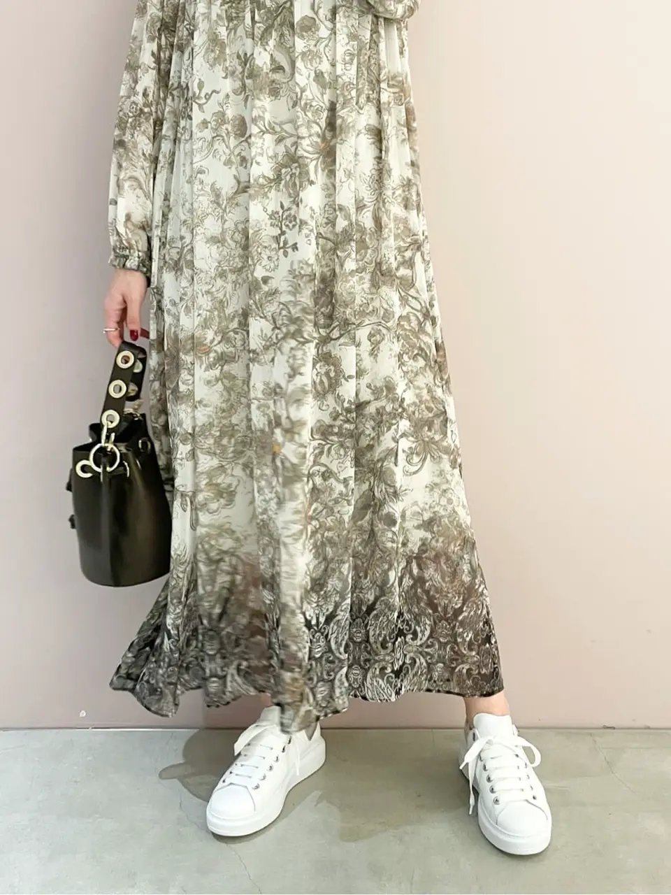 ORIGINATED IN GRACE CONTINENTAL Yuuki NOZAWA コーディネート画像