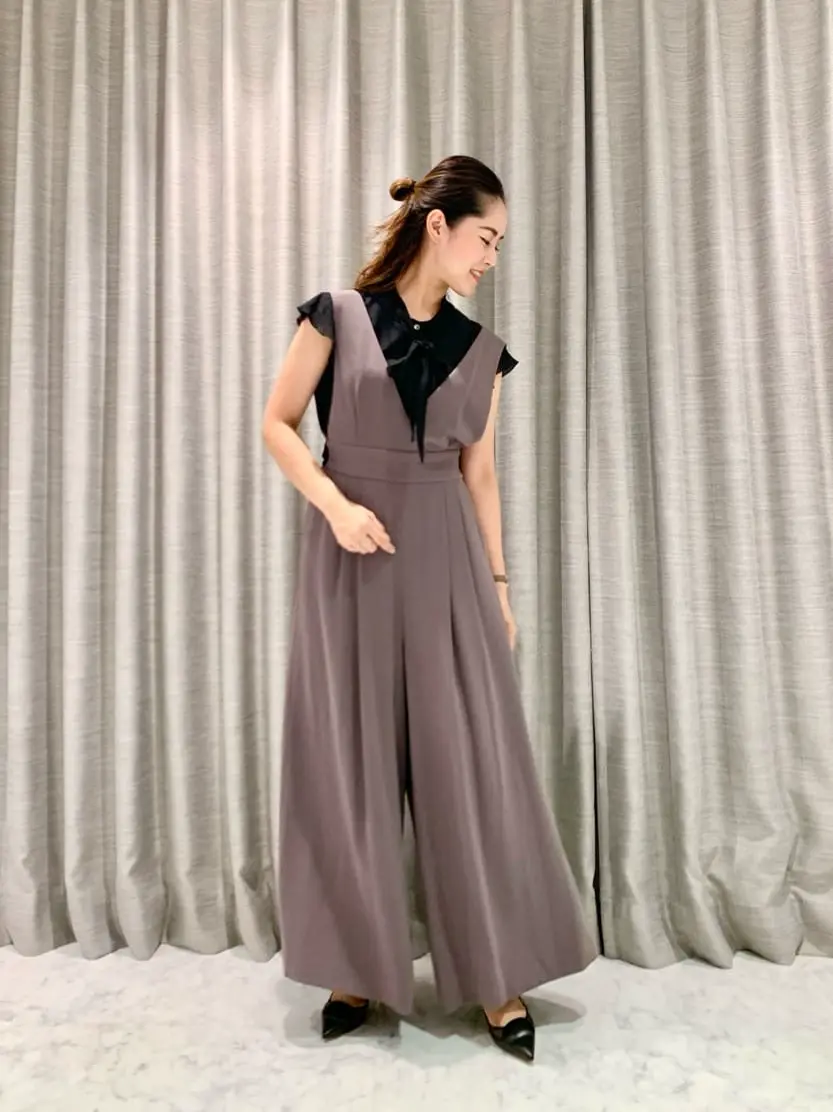 ORIGINATED IN GRACE CONTINENTAL 小笠原　春菜 コーディネート画像