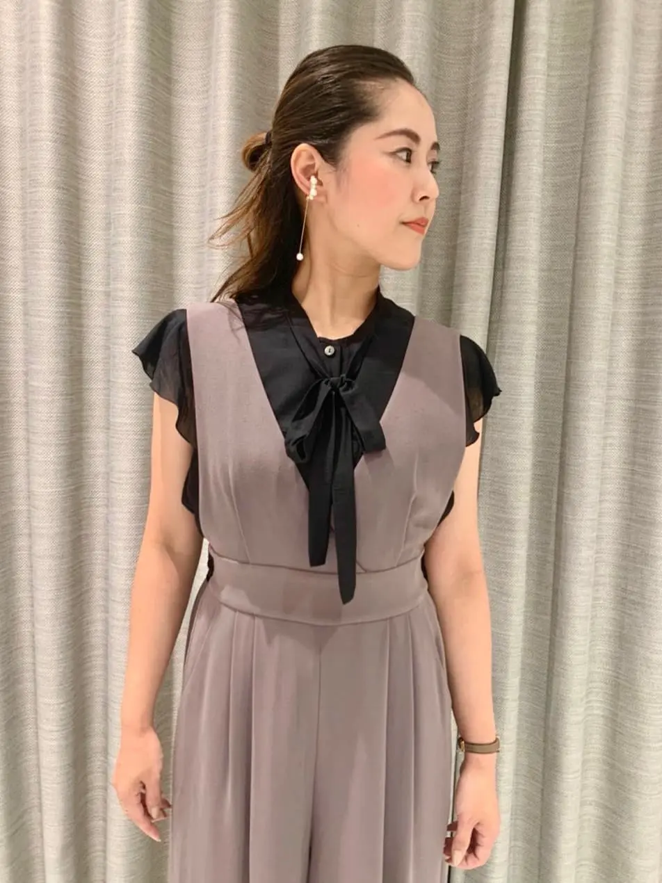 ORIGINATED IN GRACE CONTINENTAL 小笠原　春菜 コーディネート画像