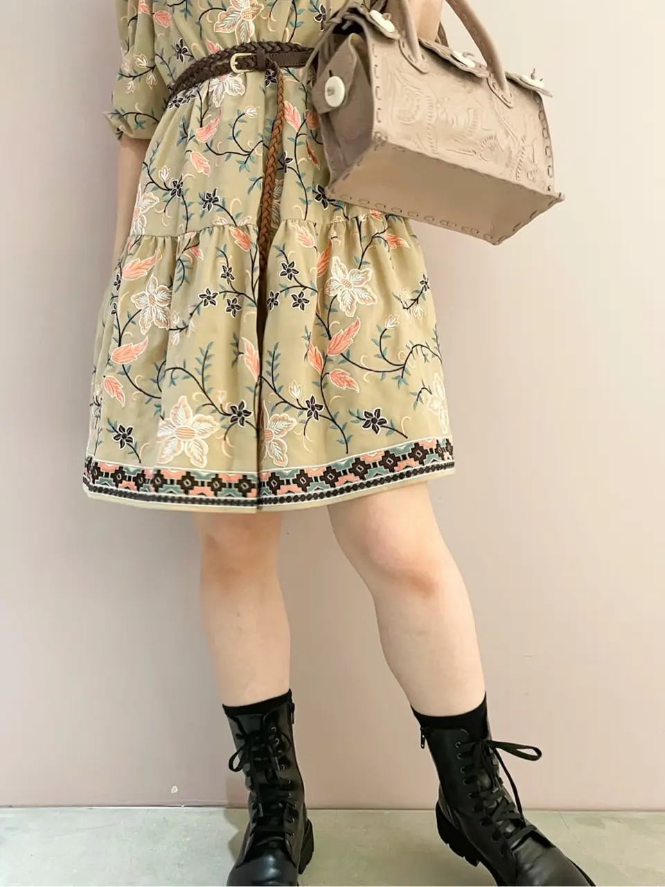 ORIGINATED IN GRACE CONTINENTAL Yuuki NOZAWA コーディネート画像