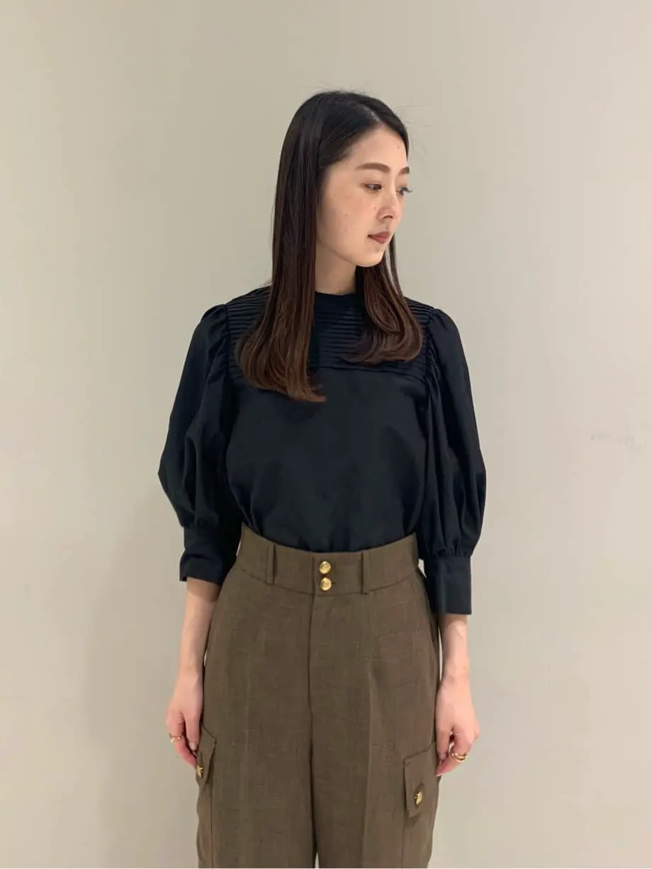 ORIGINATED IN GRACE CONTINENTAL saki コーディネート画像