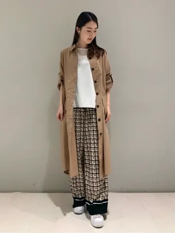 ORIGINATED IN GRACE CONTINENTAL saki コーディネート画像