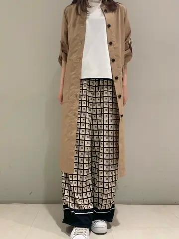 ORIGINATED IN GRACE CONTINENTAL saki コーディネート画像