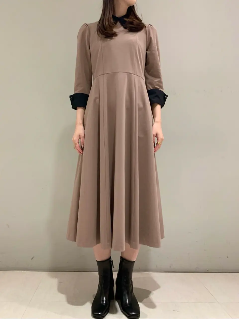 ORIGINATED IN GRACE CONTINENTAL saki コーディネート画像