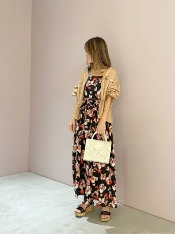 ORIGINATED IN GRACE CONTINENTAL yukimi yonee コーディネート画像