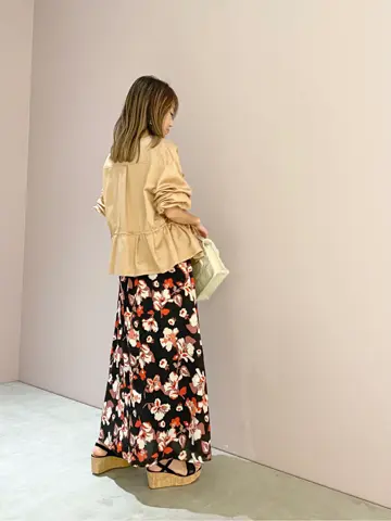 ORIGINATED IN GRACE CONTINENTAL yukimi yonee コーディネート画像