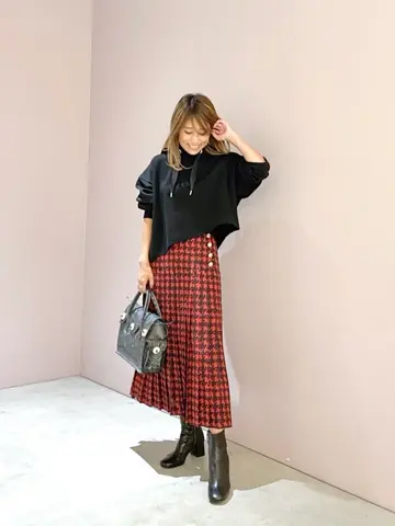 ORIGINATED IN GRACE CONTINENTAL yukimi yonee コーディネート画像