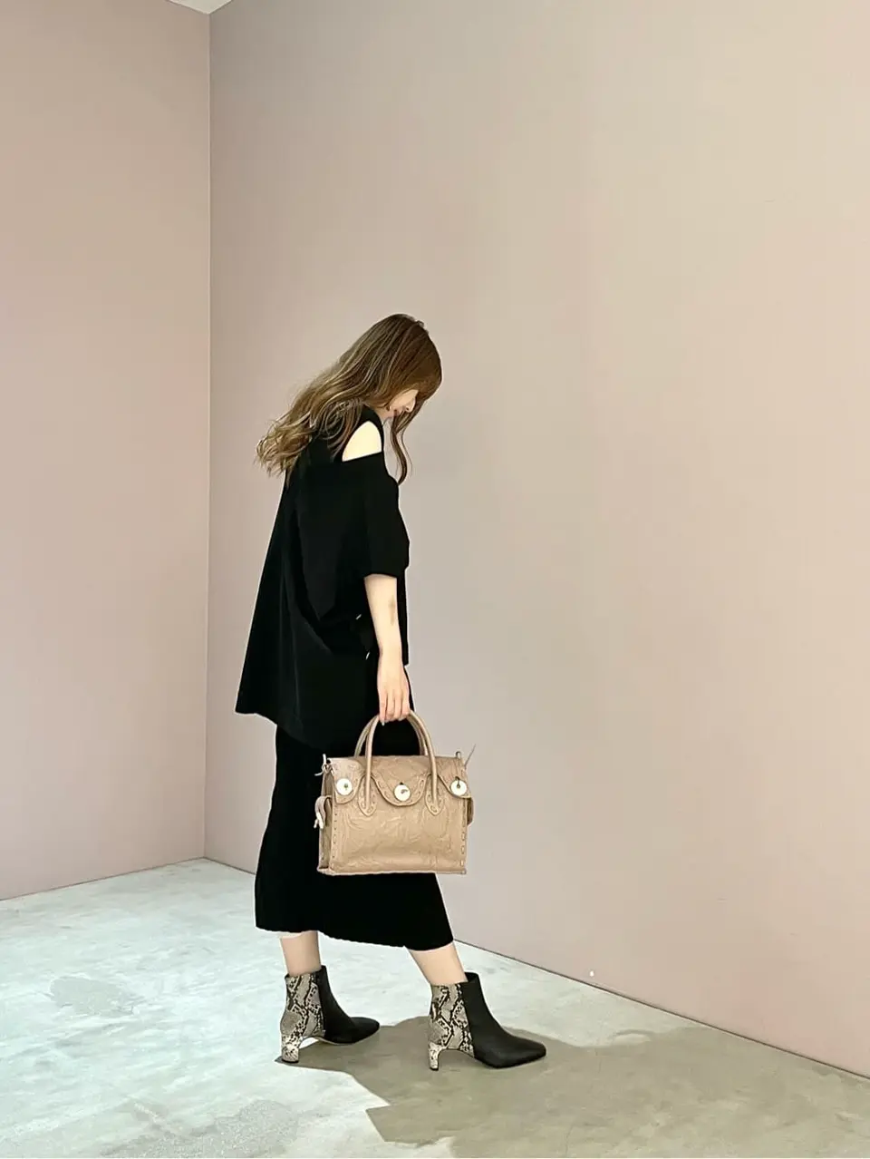 ORIGINATED IN GRACE CONTINENTAL Sengoku コーディネート画像