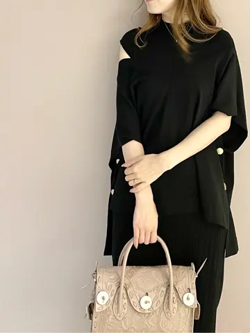 ORIGINATED IN GRACE CONTINENTAL Sengoku コーディネート画像