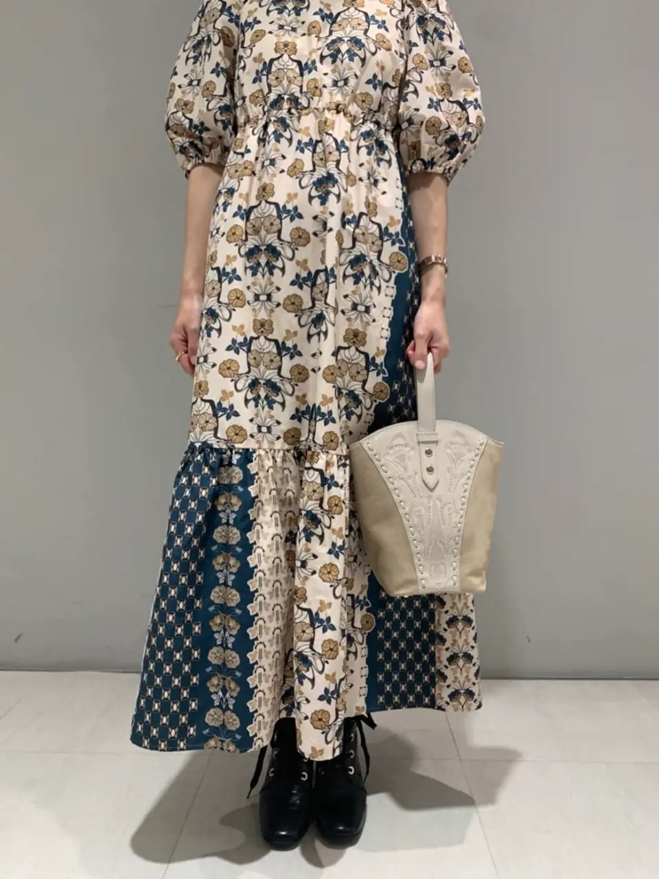 ORIGINATED IN GRACE CONTINENTAL yuri コーディネート画像