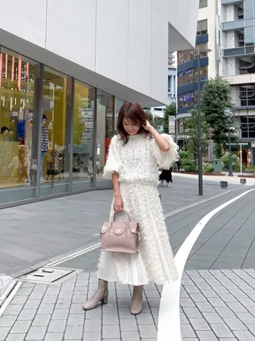 ORIGINATED IN GRACE CONTINENTAL yukimi yonee コーディネート画像