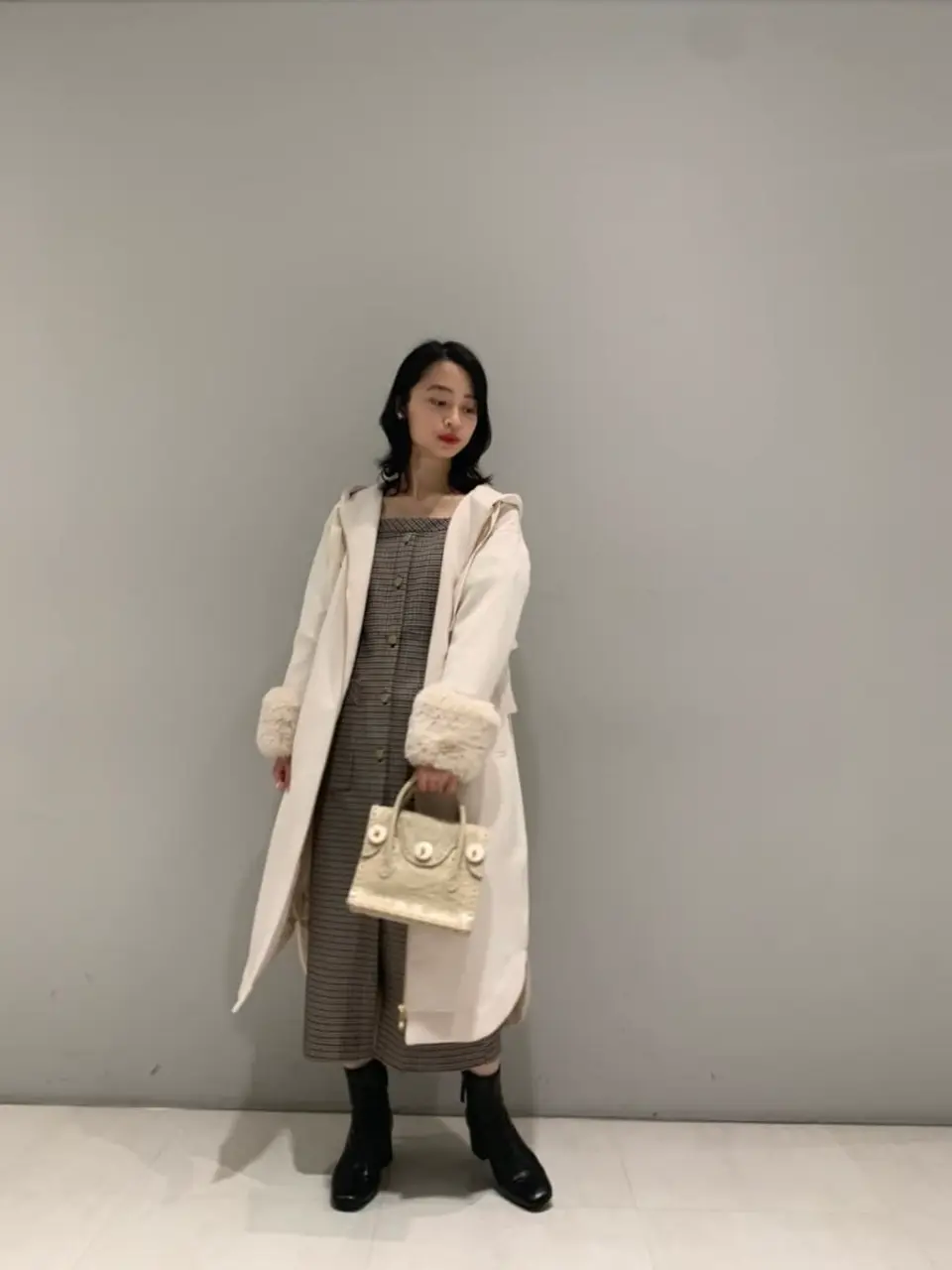 ORIGINATED IN GRACE CONTINENTAL yuri コーディネート画像