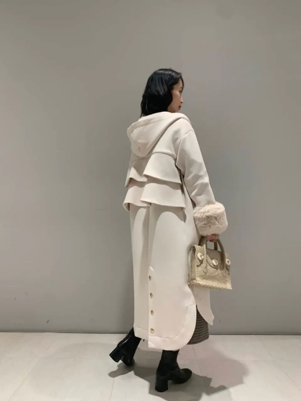 ORIGINATED IN GRACE CONTINENTAL yuri コーディネート画像