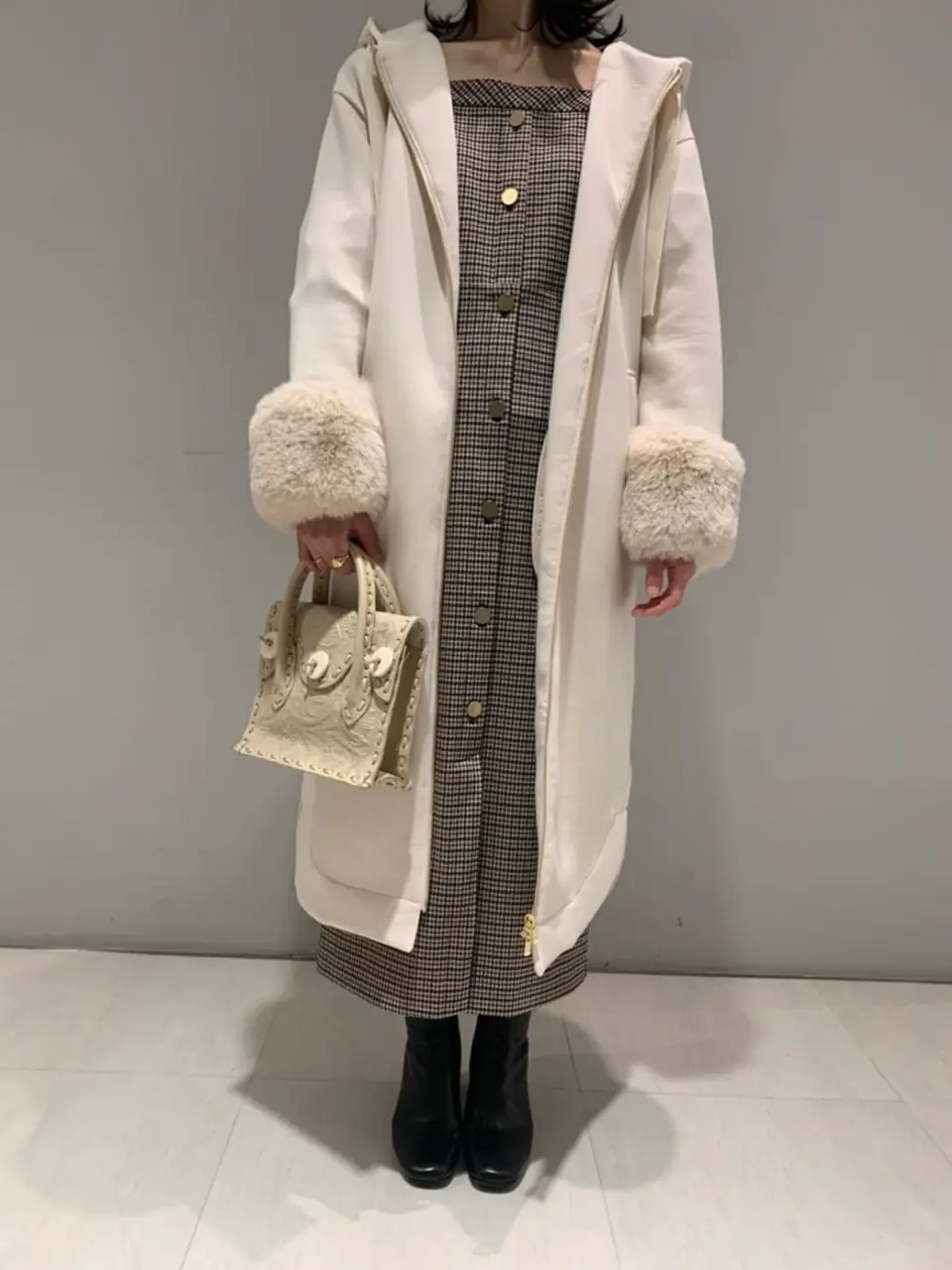 ORIGINATED IN GRACE CONTINENTAL yuri コーディネート画像