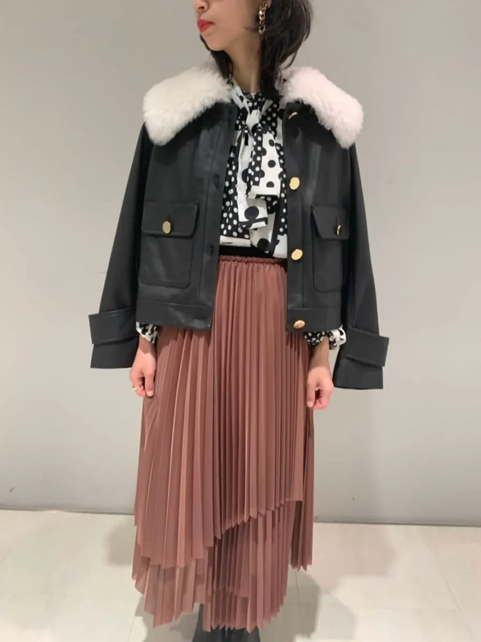 ORIGINATED IN GRACE CONTINENTAL yuri コーディネート画像