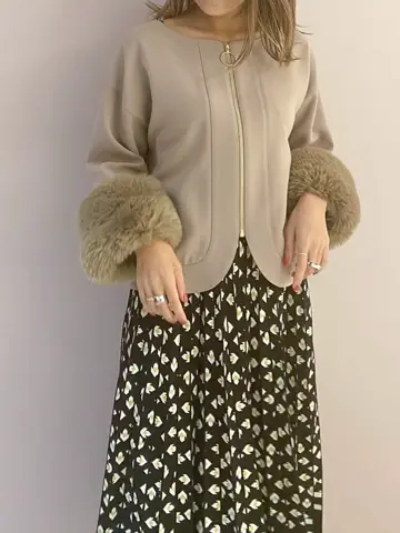 ORIGINATED IN GRACE CONTINENTAL yukimi yonee コーディネート画像