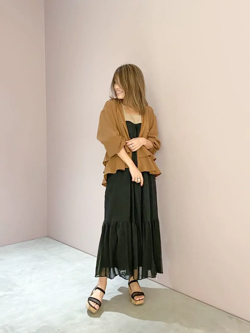 ORIGINATED IN GRACE CONTINENTAL yukimi yonee コーディネート画像