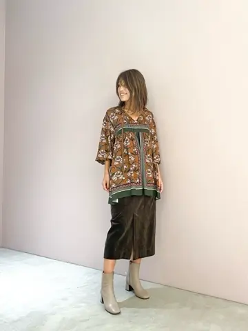 ORIGINATED IN GRACE CONTINENTAL yukimi yonee コーディネート画像