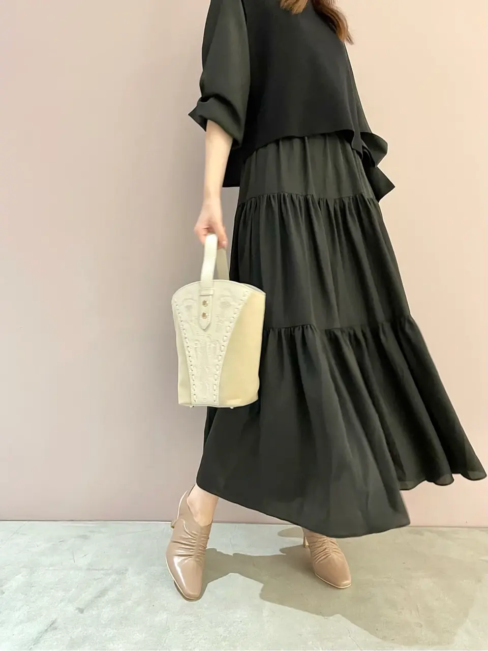 ORIGINATED IN GRACE CONTINENTAL Sengoku コーディネート画像