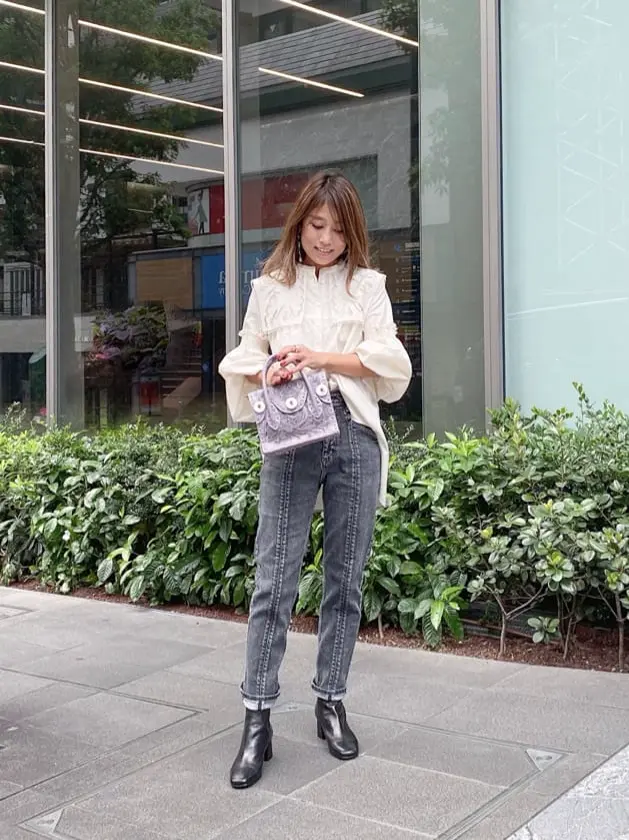 ORIGINATED IN GRACE CONTINENTAL yukimi yonee コーディネート画像