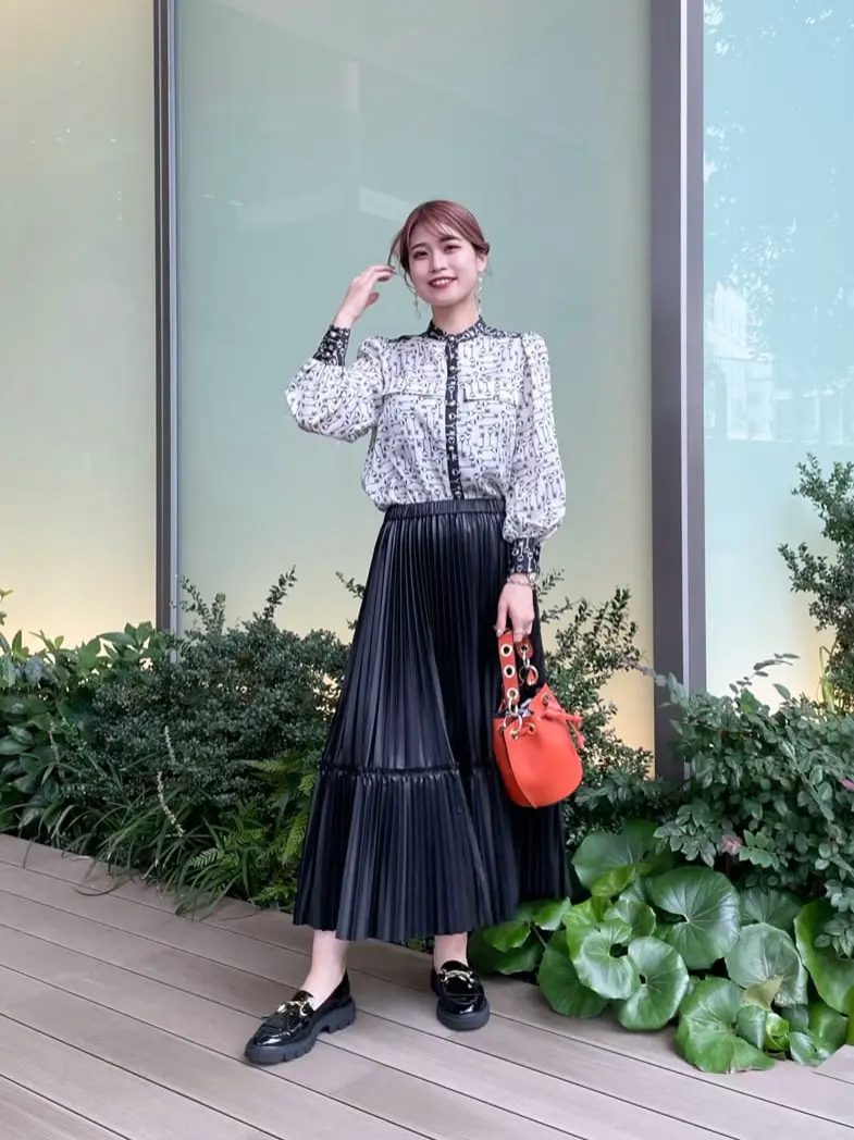 ORIGINATED IN GRACE CONTINENTAL Yuuki NOZAWA コーディネート画像