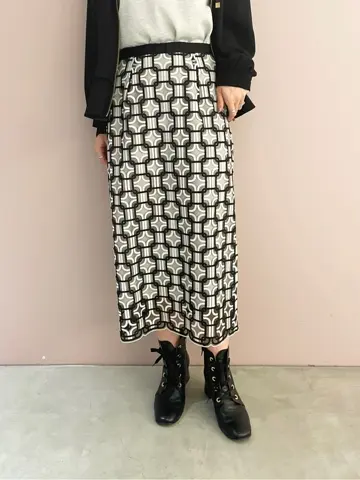 ORIGINATED IN GRACE CONTINENTAL Yuuki NOZAWA コーディネート画像