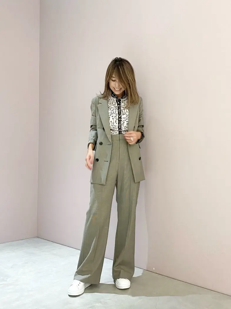 ORIGINATED IN GRACE CONTINENTAL yukimi yonee コーディネート画像