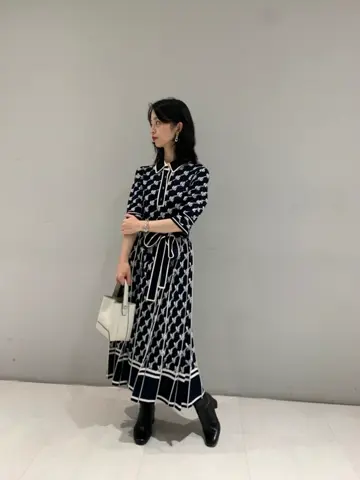 ORIGINATED IN GRACE CONTINENTAL yuri コーディネート画像