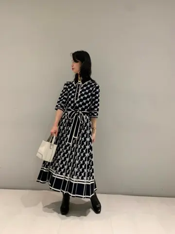 ORIGINATED IN GRACE CONTINENTAL yuri コーディネート画像