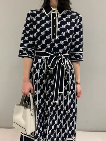 ORIGINATED IN GRACE CONTINENTAL yuri コーディネート画像