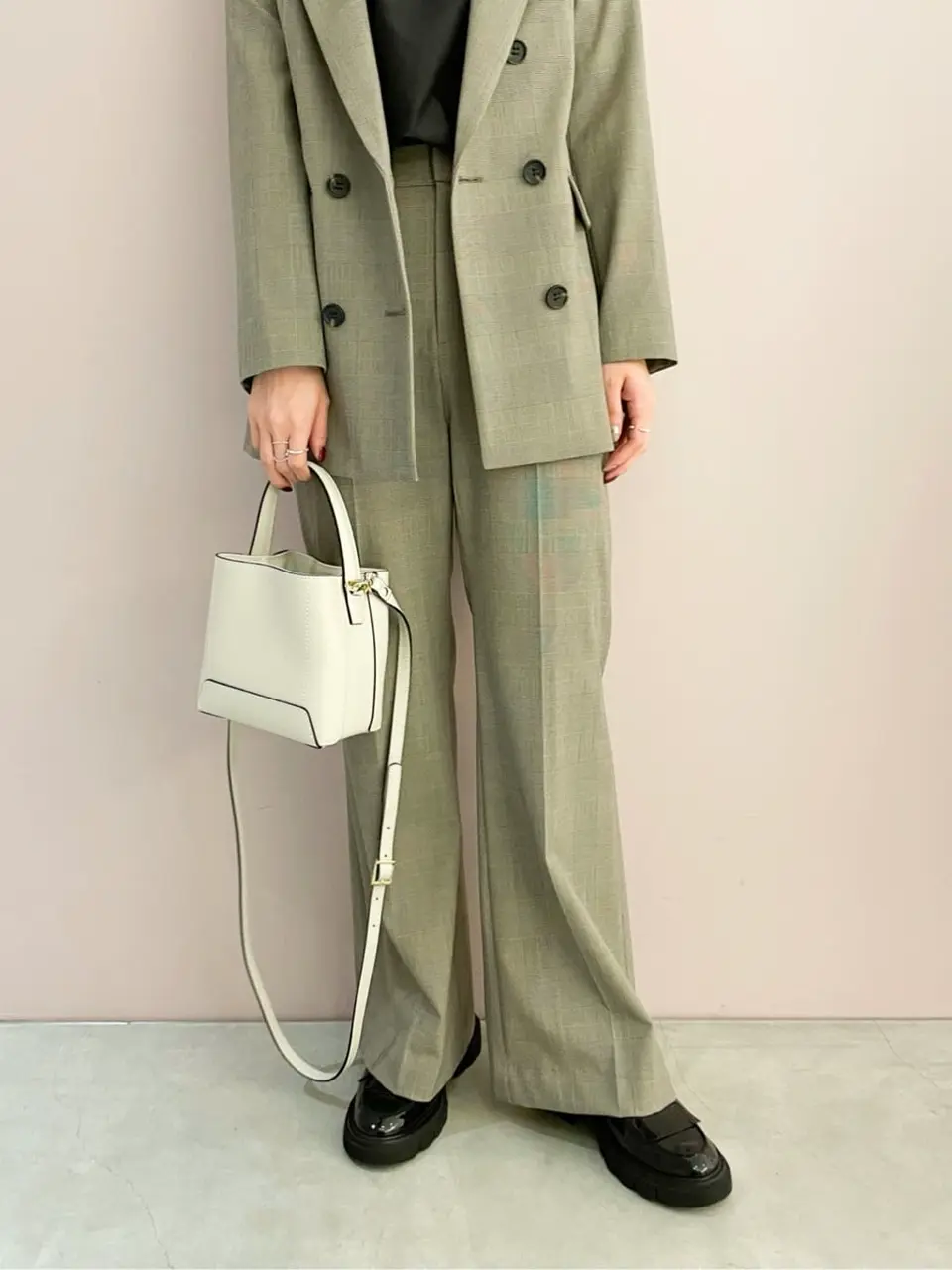 ORIGINATED IN GRACE CONTINENTAL Yuuki NOZAWA コーディネート画像